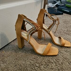 Tan Heels